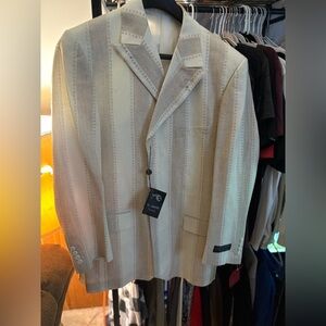 Elegant Cream Striped Men's Suit